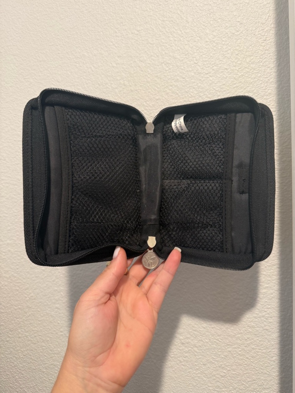Young Living black and Red Essential Oil Carry Cases - Picture 2 of 4